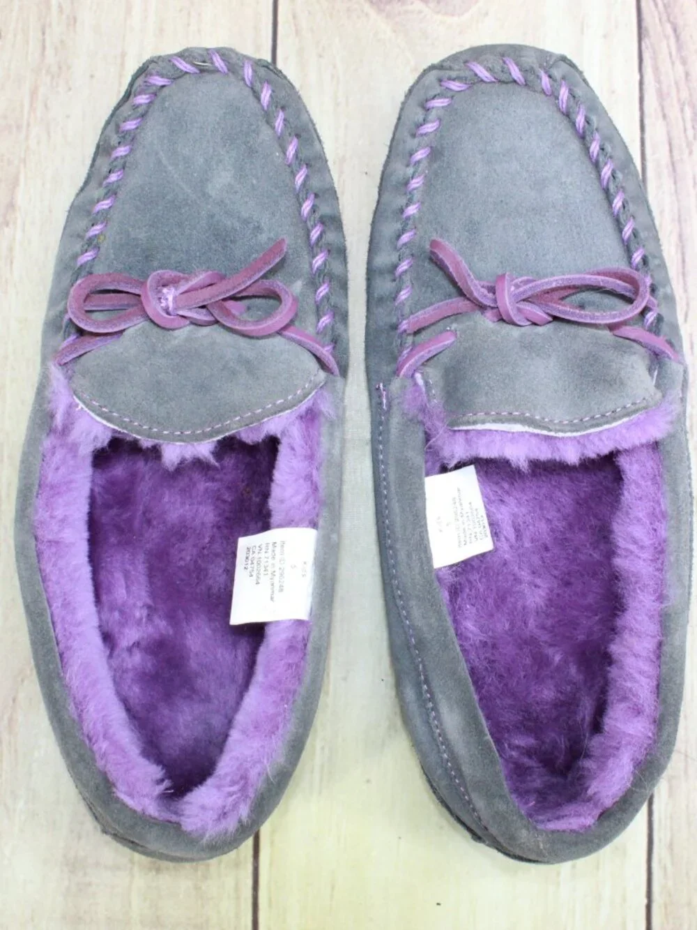 LL Bean Kids Gray Suede Wicked Good Shearling Lined Moccasin Slipper Size 5